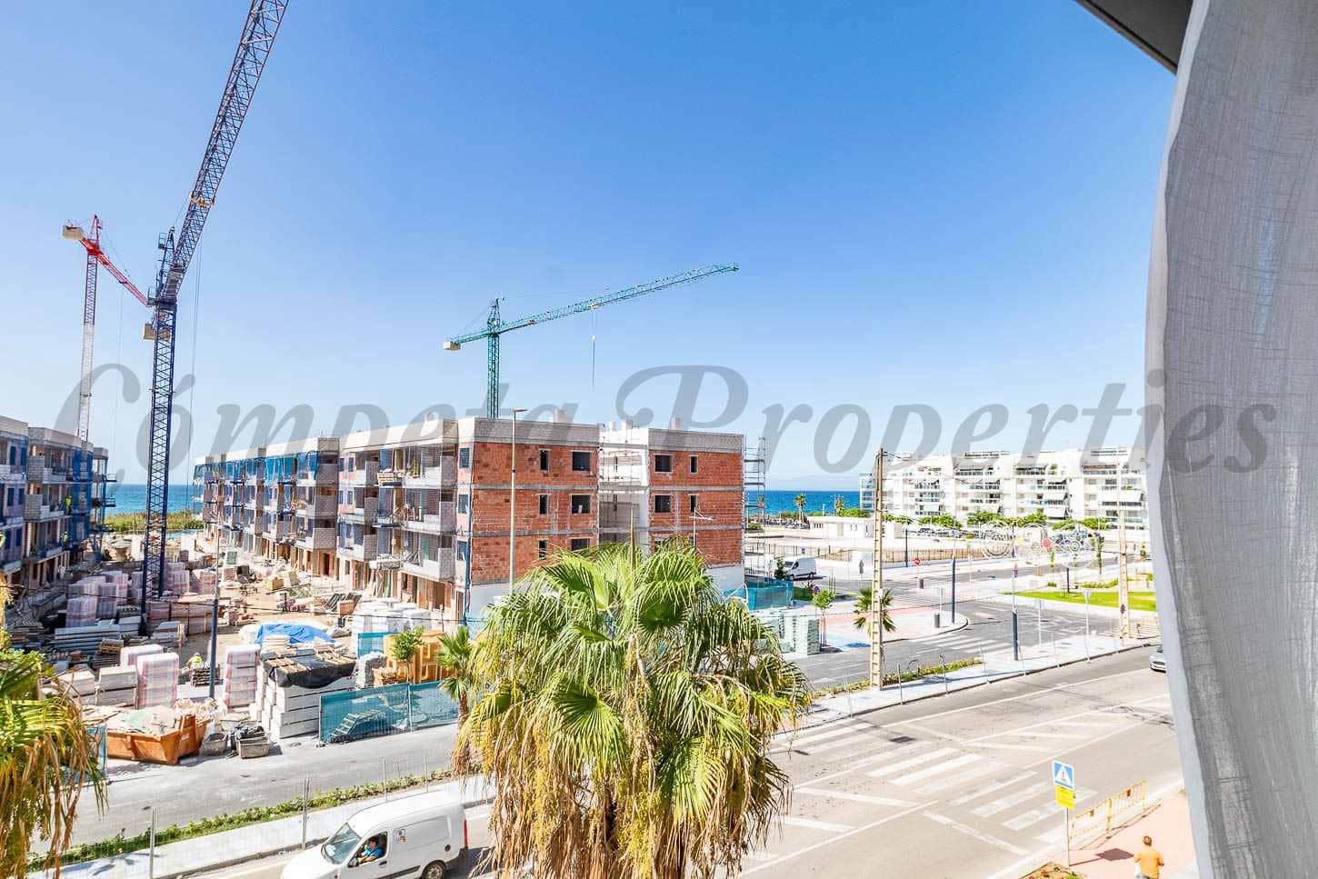 2 soveværelse Lejlighed til leje i Torrox-Costa med swimmingpool garage - € 1.250 (Ref: 10051900)