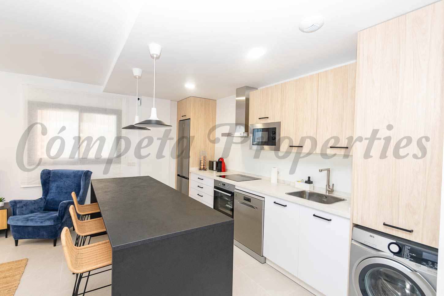 3 sypialnia Apartament do wynajęcia w Torrox-Costa z basenem garażem - 1 300 € (Ref: 10051970)