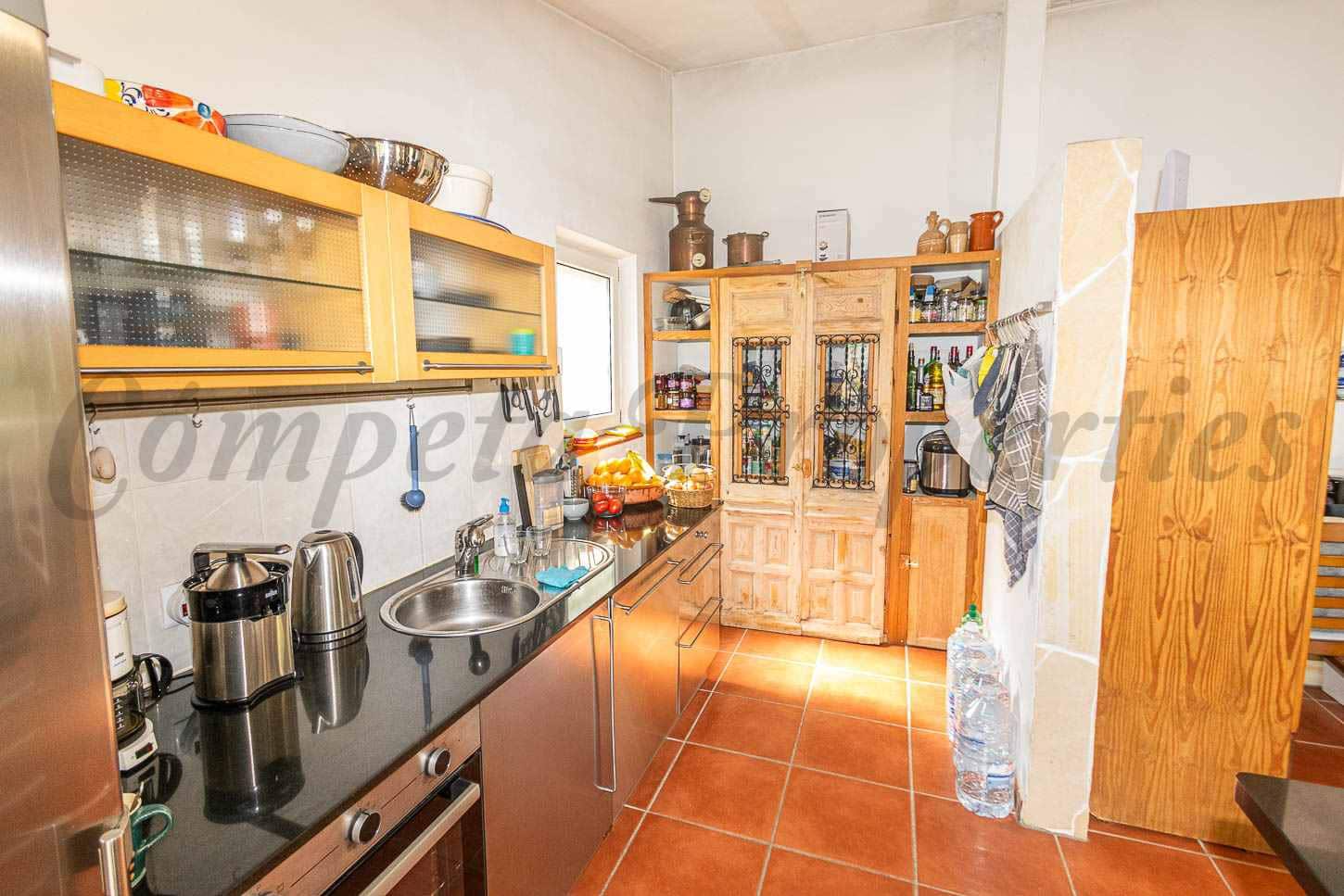 2 soveværelse Finca/Landehus til salg i Torrox med swimmingpool garage - € 269.000 (Ref: 10054327)