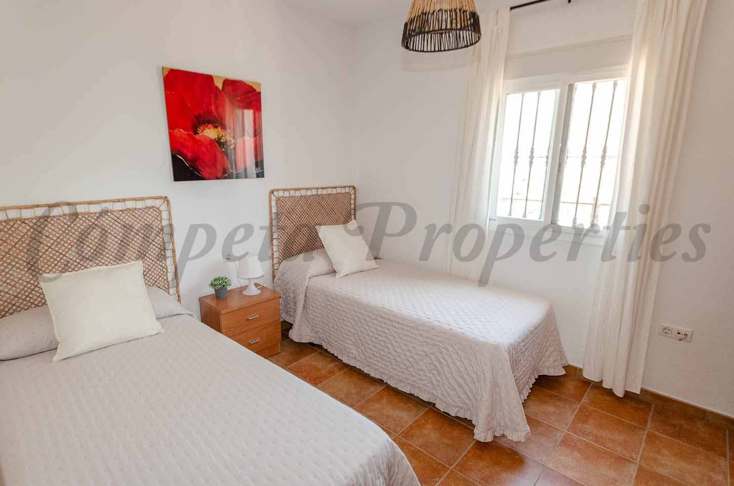 3 bedroom Villa for rent in Canillas de Albaida with pool - € 1,875 (Ref: 10059519)