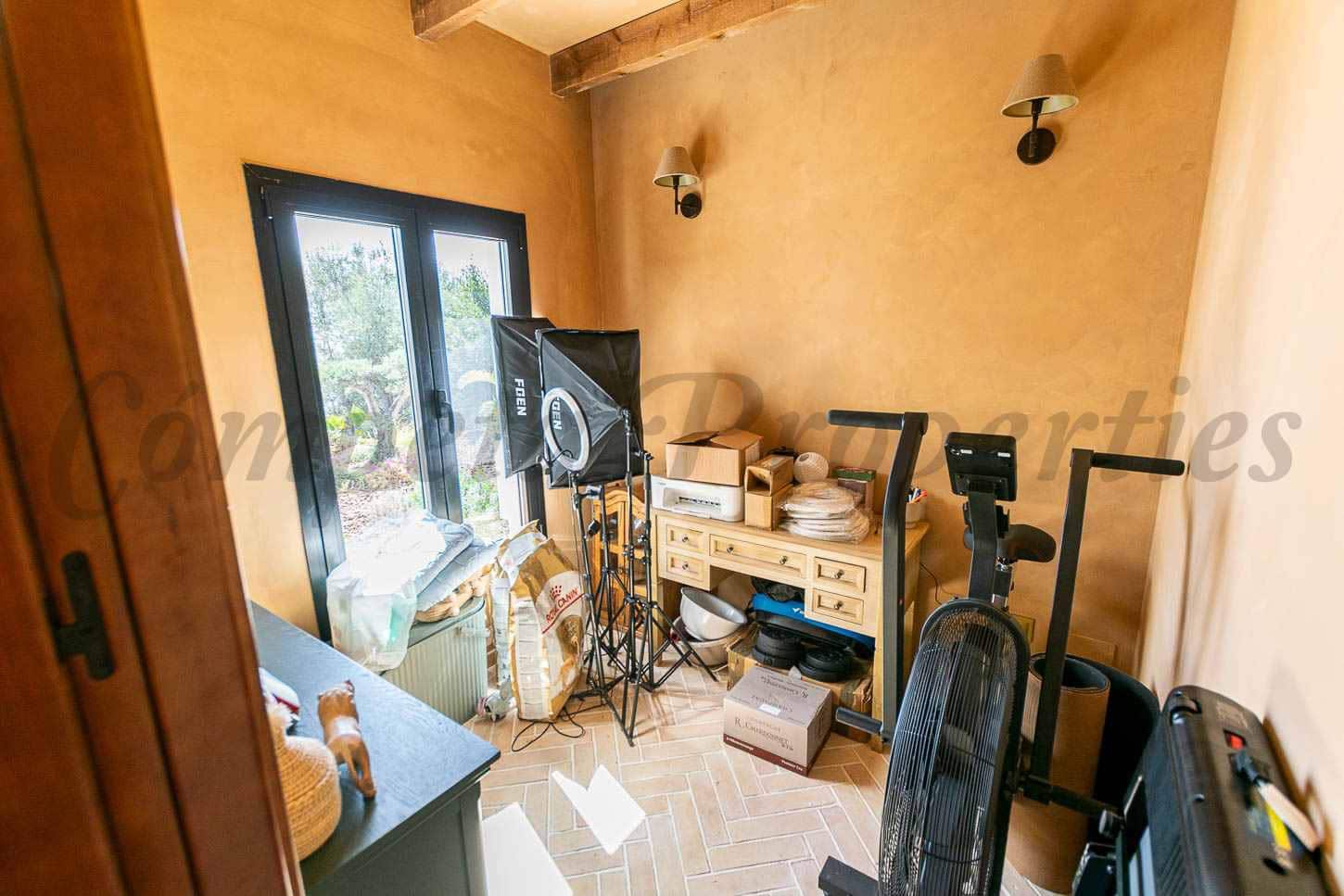 4 slaapkamer Finca/Landhuis te koop in Arenas met zwembad - € 950.000 (Ref: 10062603)