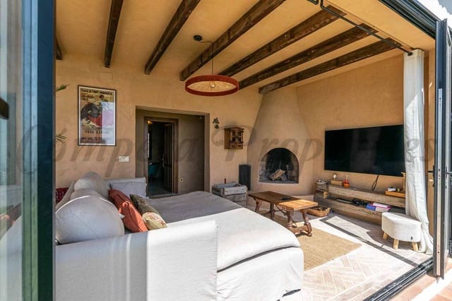 4 slaapkamer Finca/Landhuis te koop in Arenas met zwembad - € 950.000 (Ref: 10062603)