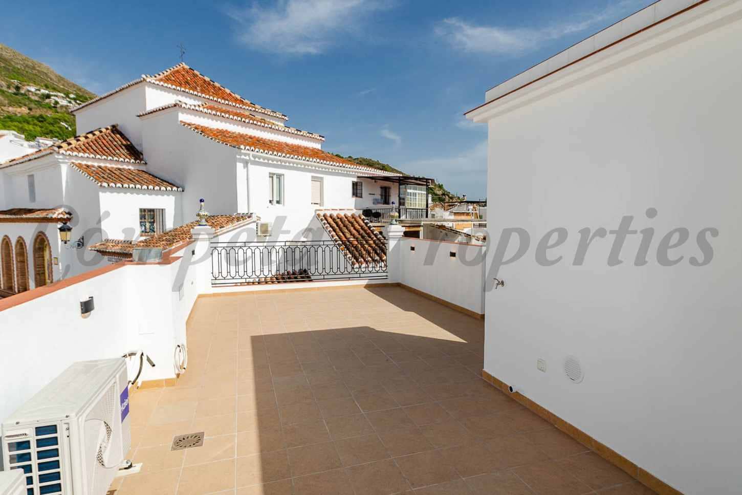 1 Zimmer Apartment zu vermieten in Competa - 950 € (Ref: 10062829)
