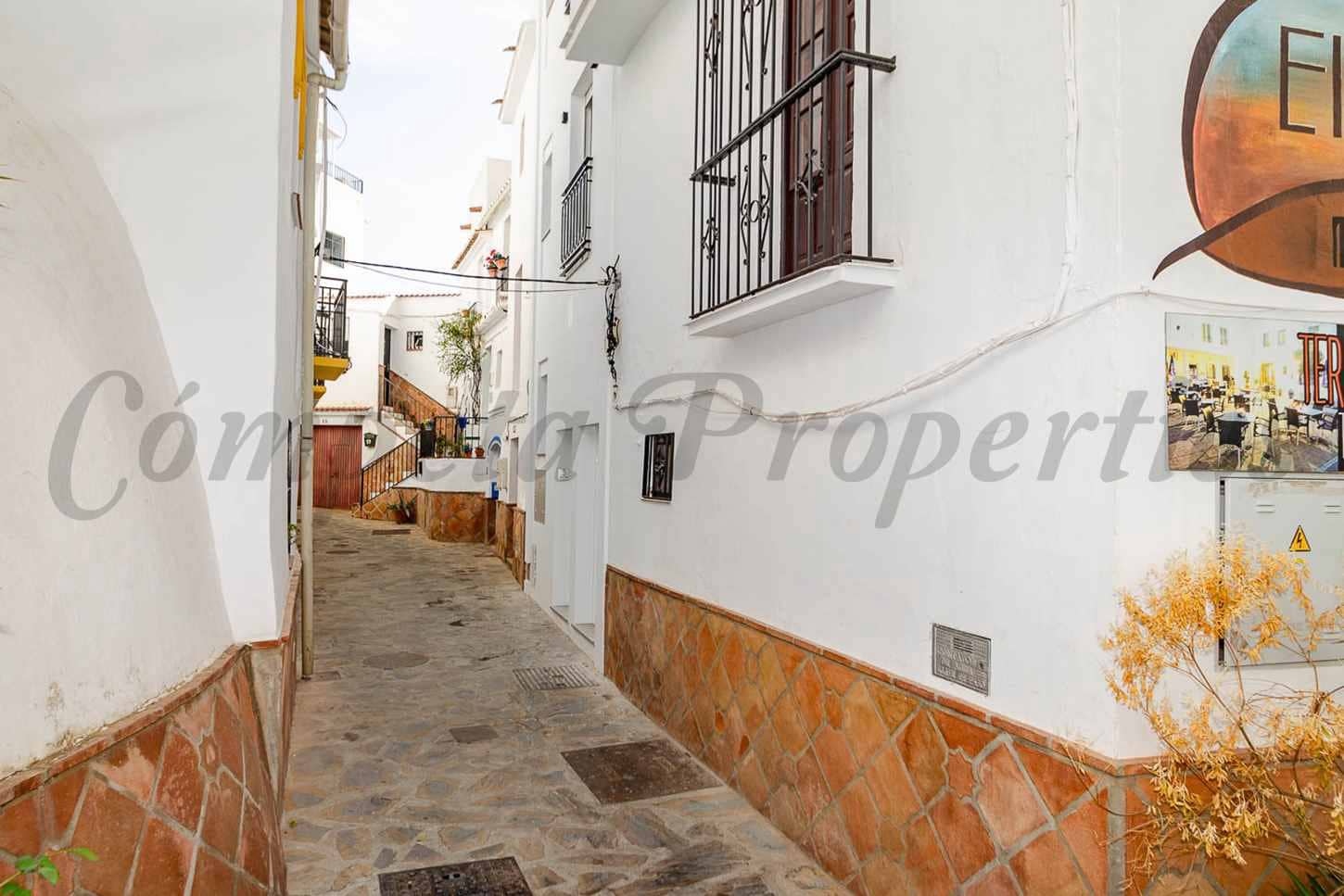 1 Zimmer Apartment zu vermieten in Competa - 950 € (Ref: 10062829)