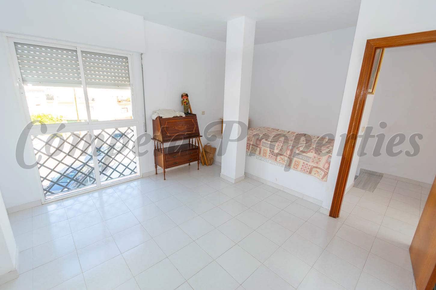 2 camera da letto Casa da affittare in Torrox con garage - 850 € (Rif: 10064888)