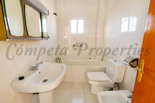 2 camera da letto Casa da affittare in Torrox con garage - 850 € (Rif: 10064888)