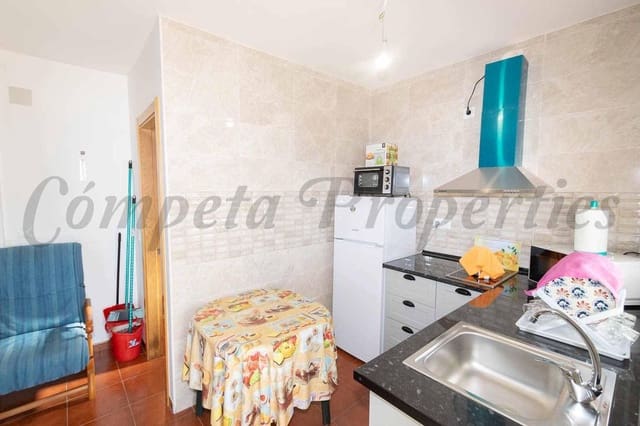 Quinta/Casa Rural para arrendar em El Morche, Torrox - 700 € (Ref: 10073212)
