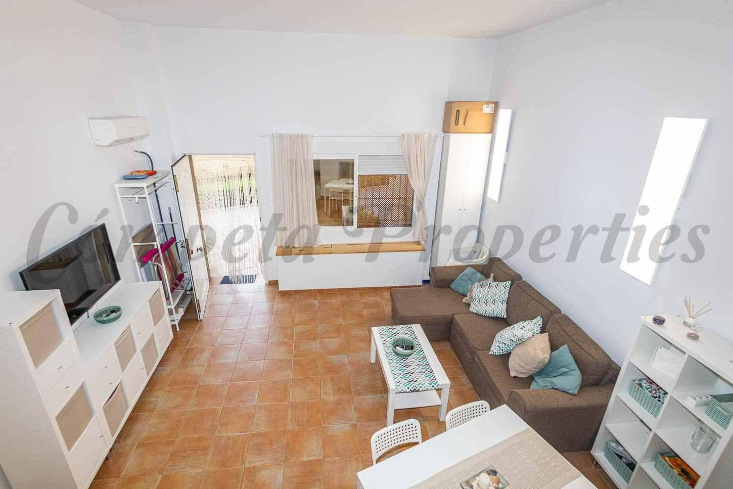 2 soverom Leilighet til leie i Torrox-Costa med svømmebasseng - € 650 (Ref: 10073213)