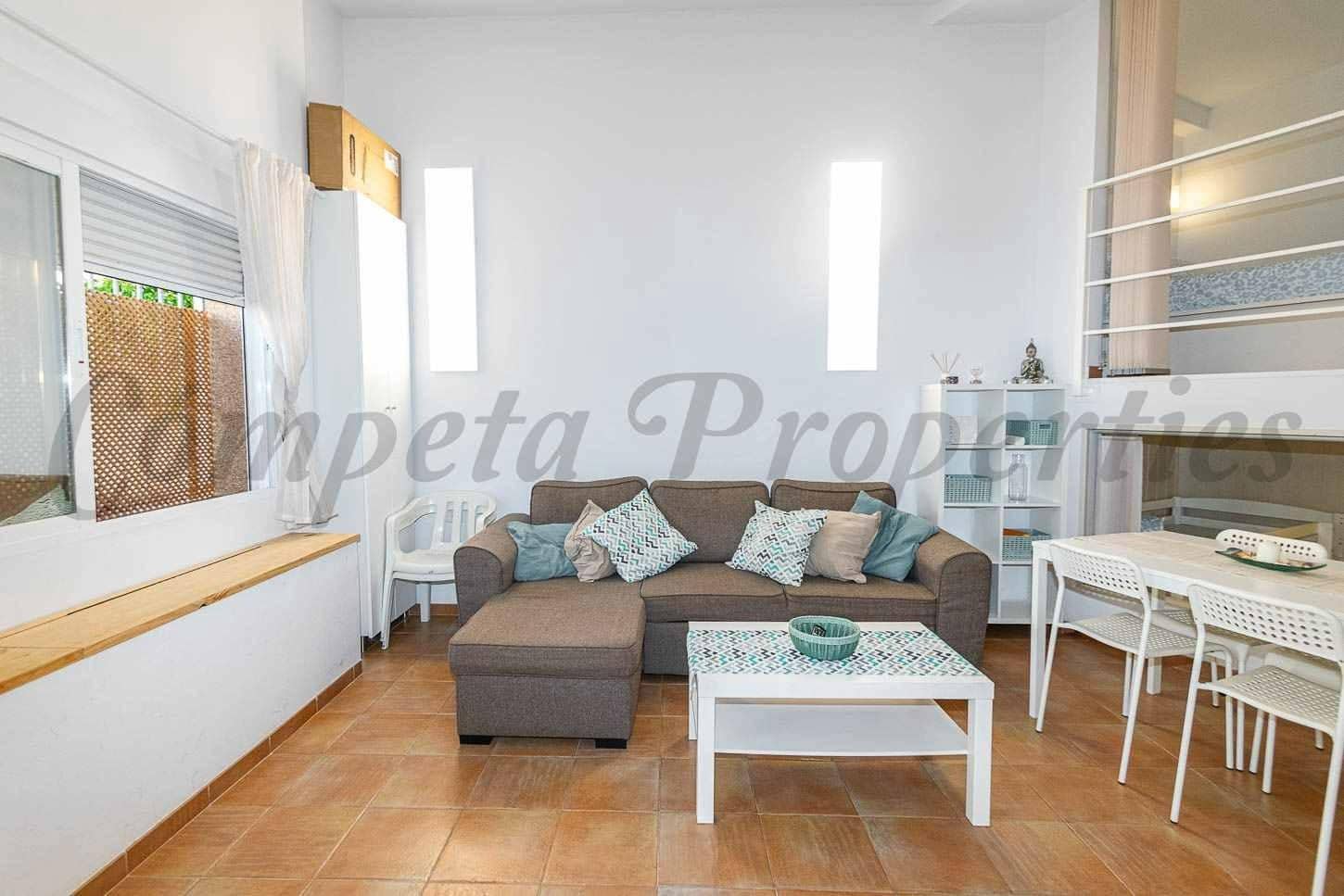 2 soverom Leilighet til leie i Torrox-Costa med svømmebasseng - € 650 (Ref: 10073213)
