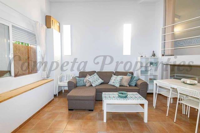 2 soverom Leilighet til leie i Centro Internacional, Torrox med svømmebasseng - € 650 (Ref: 10073213)