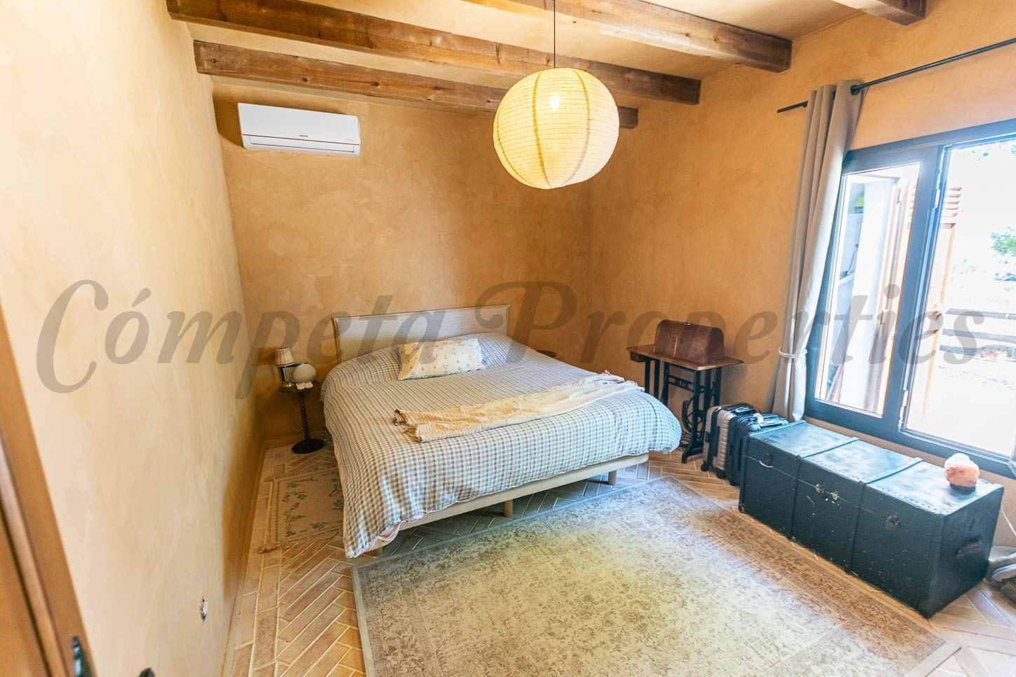 4 sypialnia Finka/Dom wiejski na sprzedaż w Arenas z basenem - 950 000 € (Ref: 10075675)