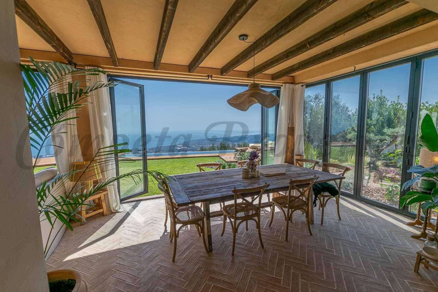 4 sypialnia Finka/Dom wiejski na sprzedaż w Arenas z basenem - 950 000 € (Ref: 10075675)