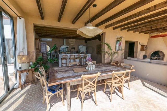 4 sypialnia Finka/Dom wiejski na sprzedaż w Arenas z basenem - 950 000 € (Ref: 10075675)