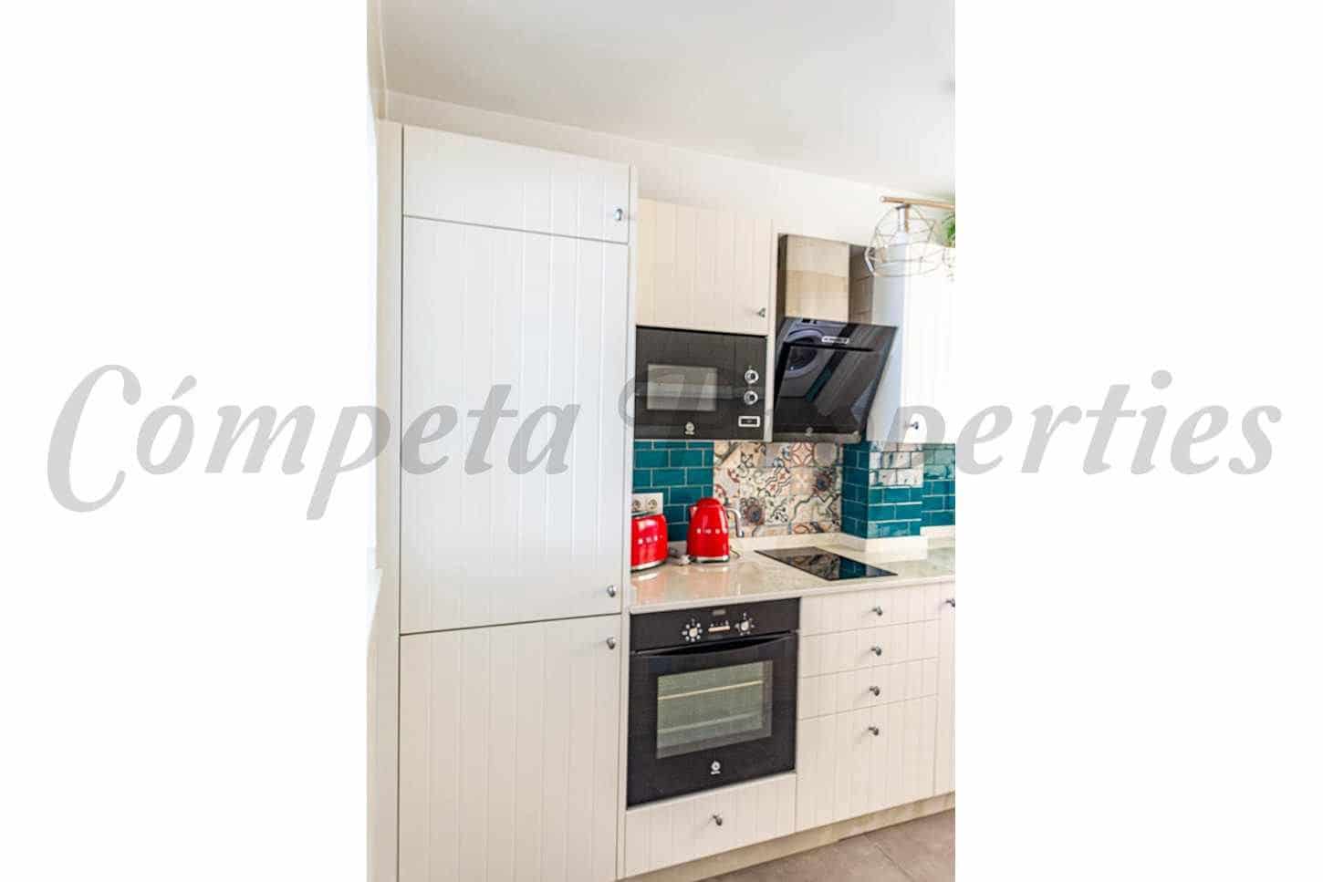 2 sovrum Lägenhet till salu i Nerja - 382 000 € (Ref: 10075676)