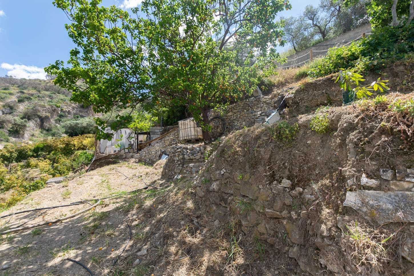 Finca/Country House for sale in Competa - € 72,000 (Ref: 10075678)