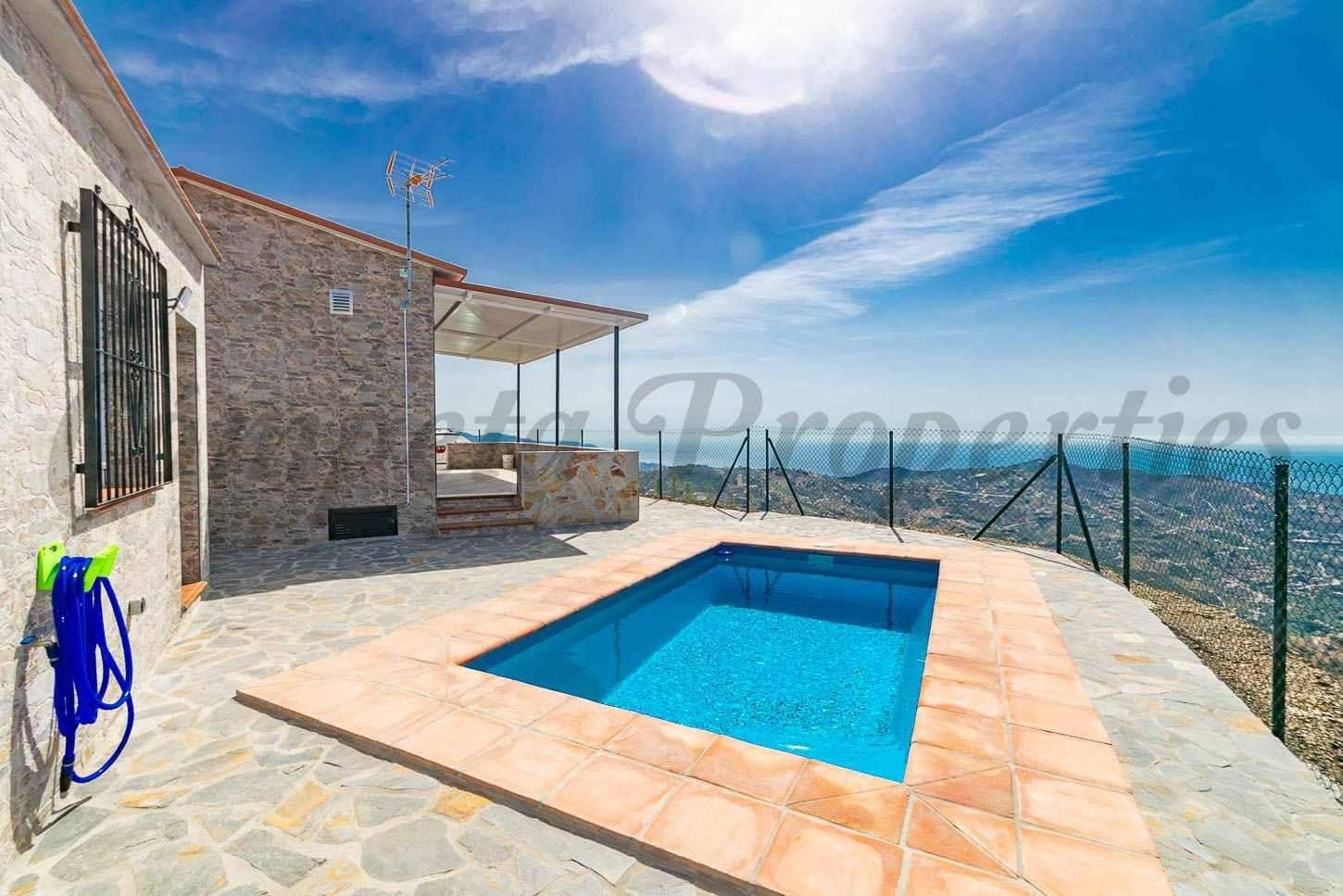 2 quarto Quinta/Casa Rural para arrendar em Torrox com piscina - 1 200 € (Ref: 10075679)