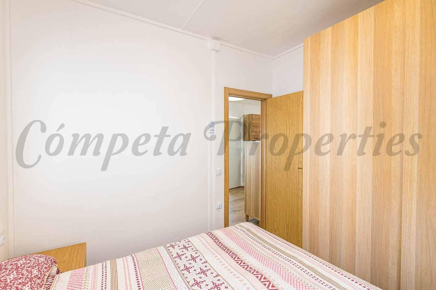 2 bedroom Finca/Country House for rent in Torrox with pool - € 1,200 (Ref: 10075679)