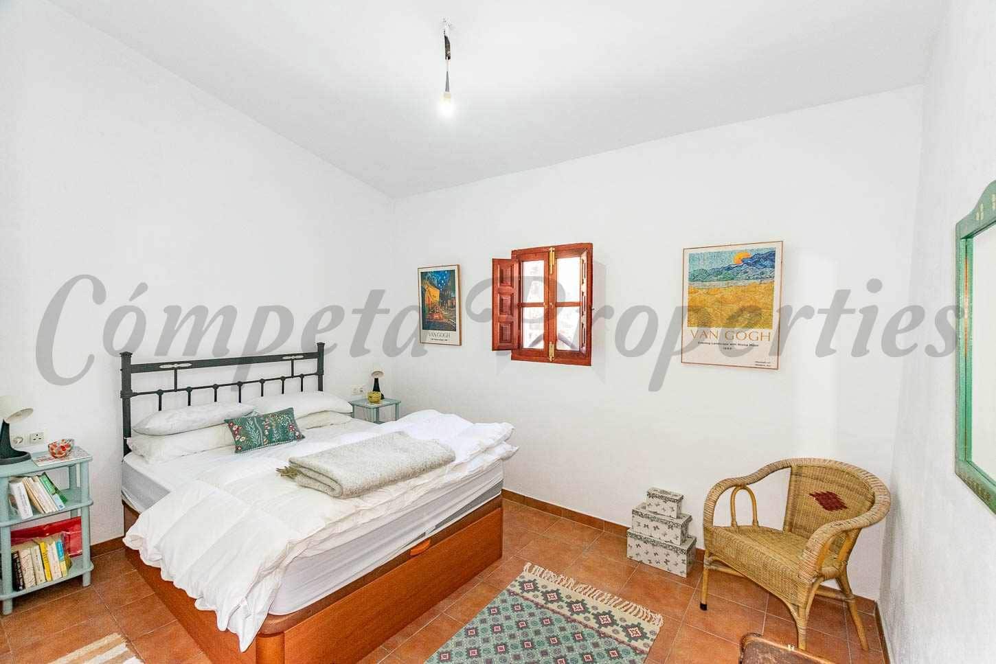 3 chambre Finca/Maison de Campagne à vendre à Archez avec garage - 310 000 € (Ref: 10075686)
