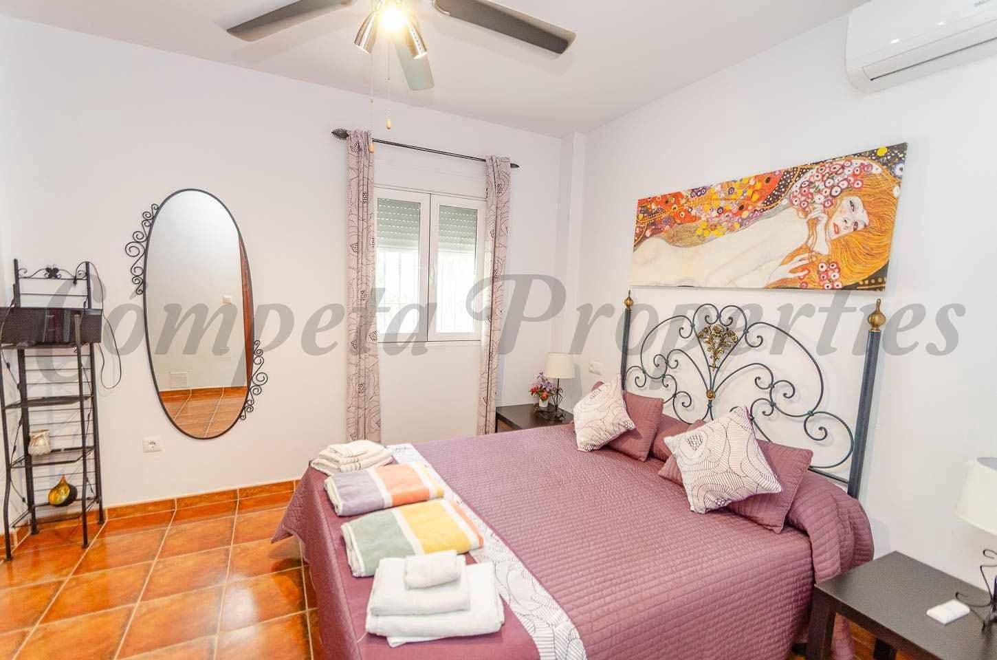 3 camera da letto Finca/Casa di Campagna in vendita in Competa con piscina garage - 525.000 € (Rif: 10075687)