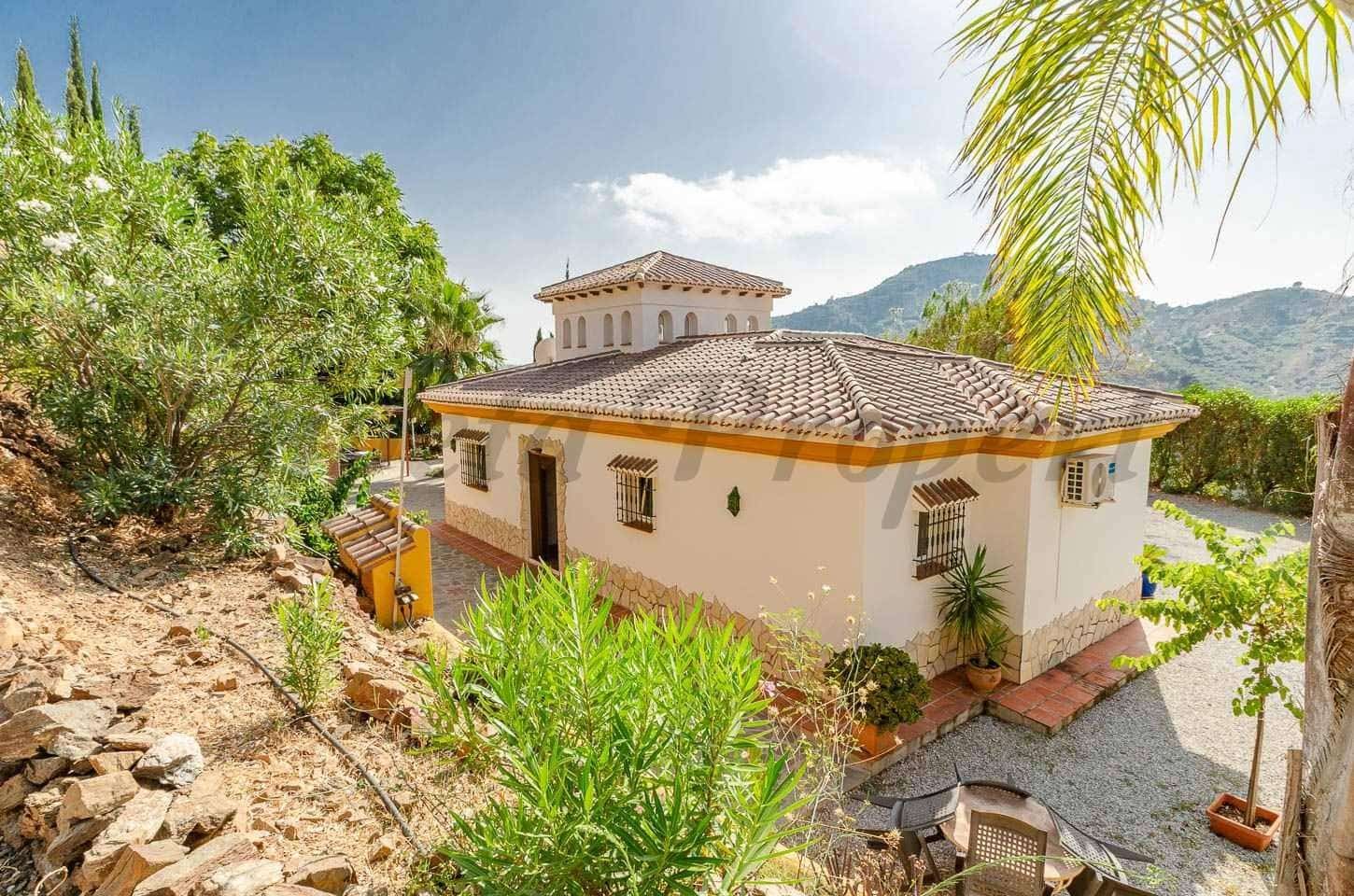 3 camera da letto Finca/Casa di Campagna in vendita in Competa con piscina garage - 525.000 € (Rif: 10075687)