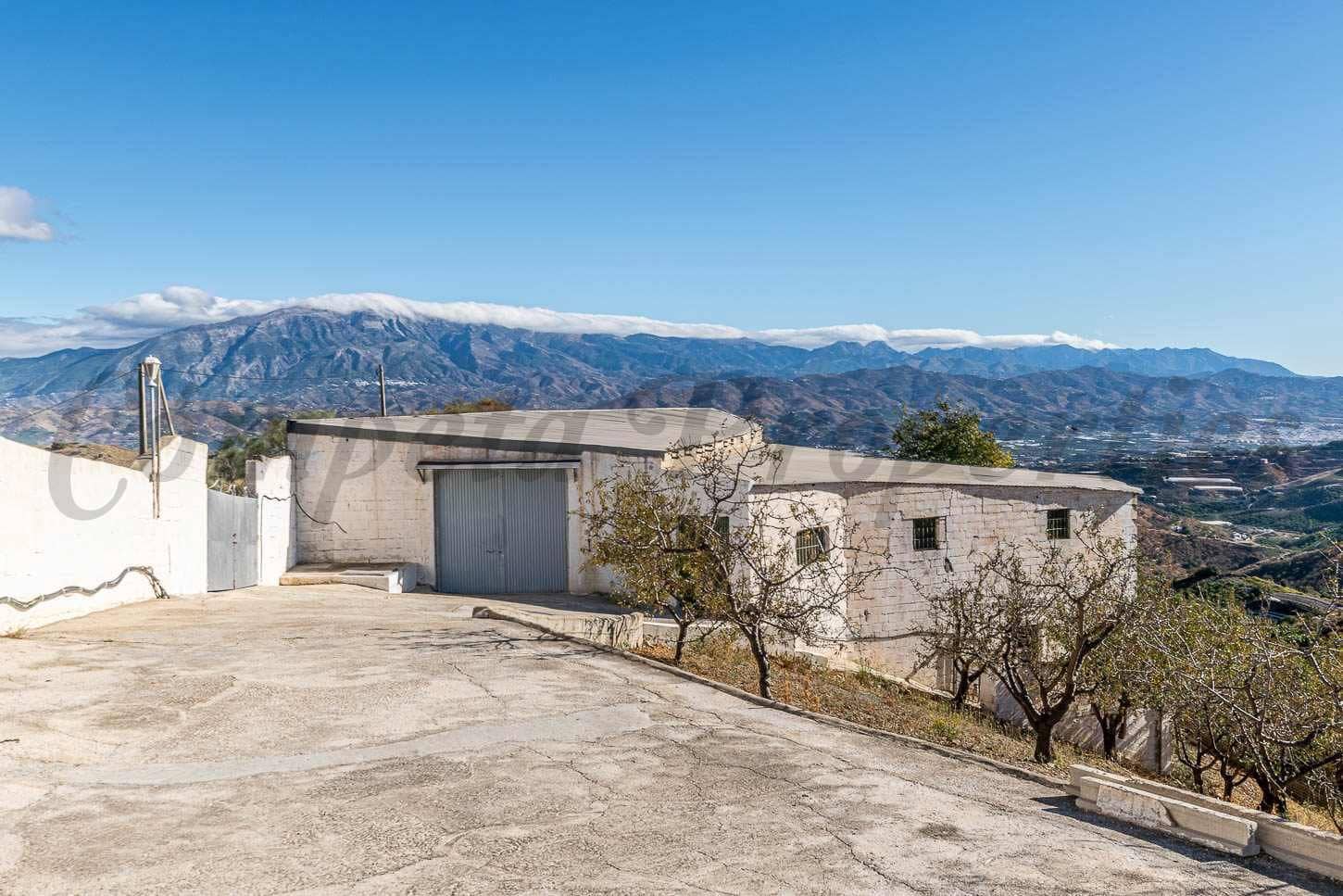 3 quarto Quinta/Casa Rural para venda em Macharaviaya com piscina garagem - 430 000 € (Ref: 10075688)