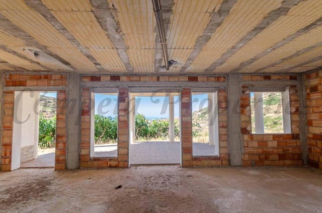 Finca/Country House for sale in Sayalonga with pool - € 300,000 (Ref: 10075689)