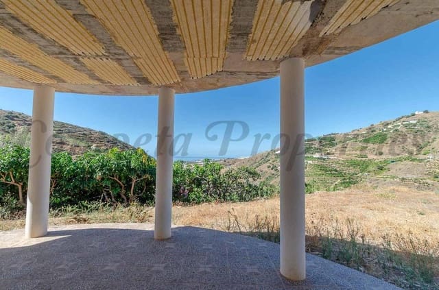 Finca/Country House for sale in Sayalonga with pool - € 300,000 (Ref: 10075689)
