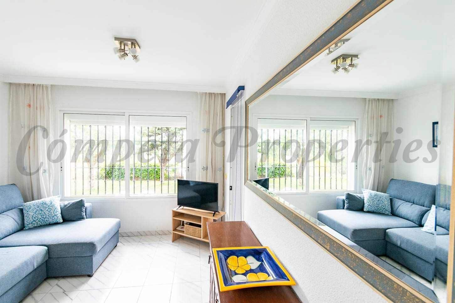 2 makuuhuone Huoneisto myytävänä paikassa Torrox Park mukana uima-altaan - 185 000 € (Ref: 10075690)