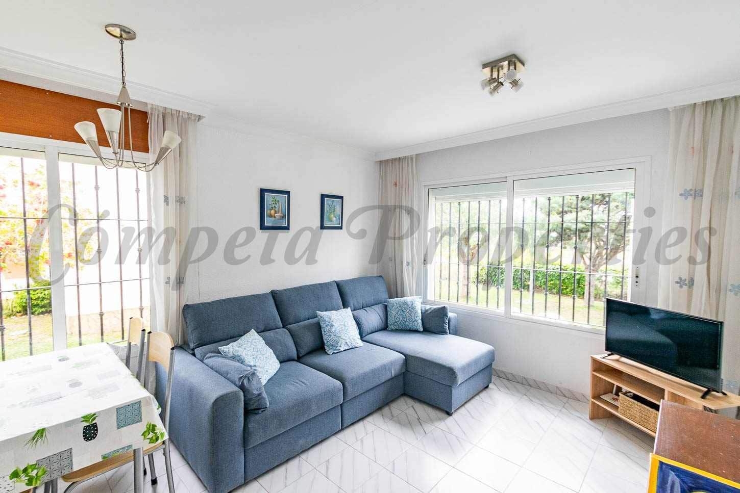 2 makuuhuone Huoneisto myytävänä paikassa Torrox Park mukana uima-altaan - 185 000 € (Ref: 10075690)