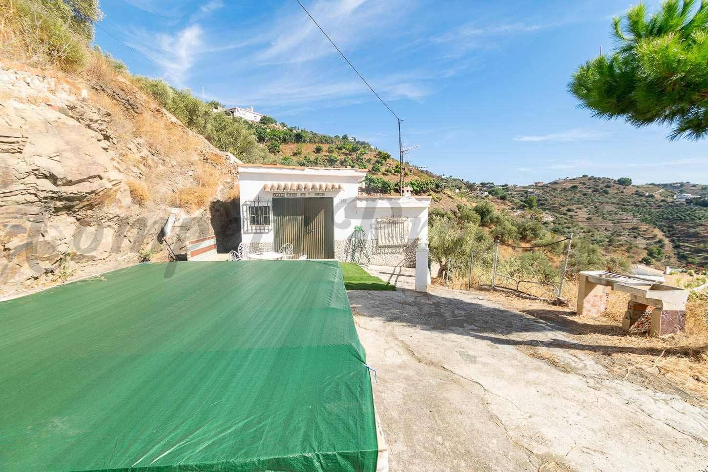3 sovrum Finca/Hus på landet till salu i Torrox med pool garage - 240 000 € (Ref: 10075691)