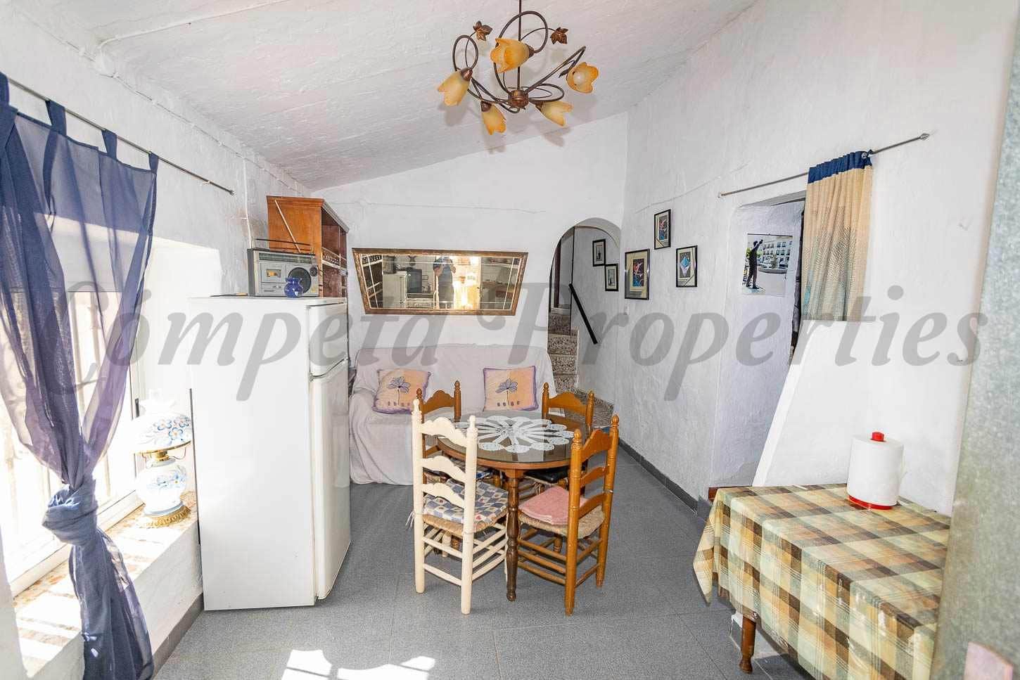 3 sovrum Finca/Hus på landet till salu i Torrox med pool garage - 240 000 € (Ref: 10075691)