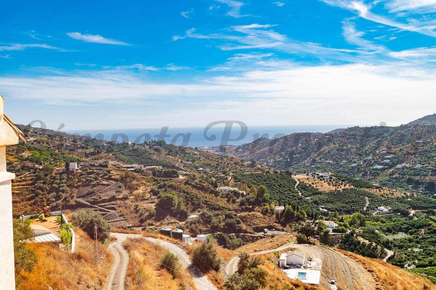 3 sovrum Finca/Hus på landet till salu i Torrox med pool garage - 240 000 € (Ref: 10075691)