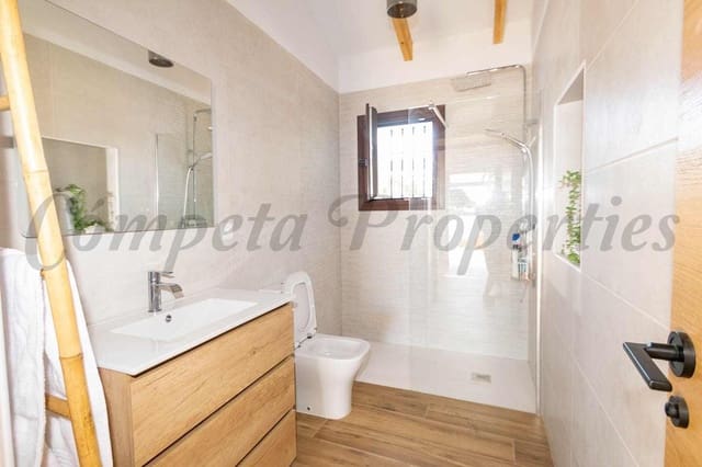 3 soveværelse Finca/Landehus til leje i Algarrobo Costa, Algarrobo med swimmingpool garage - € 1.400 (Ref: 10075695)