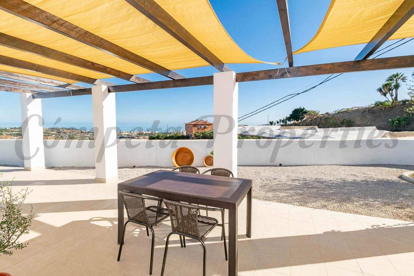 3 soveværelse Finca/Landehus til leje i Algarrobo Costa med swimmingpool garage - € 1.400 (Ref: 10075695)