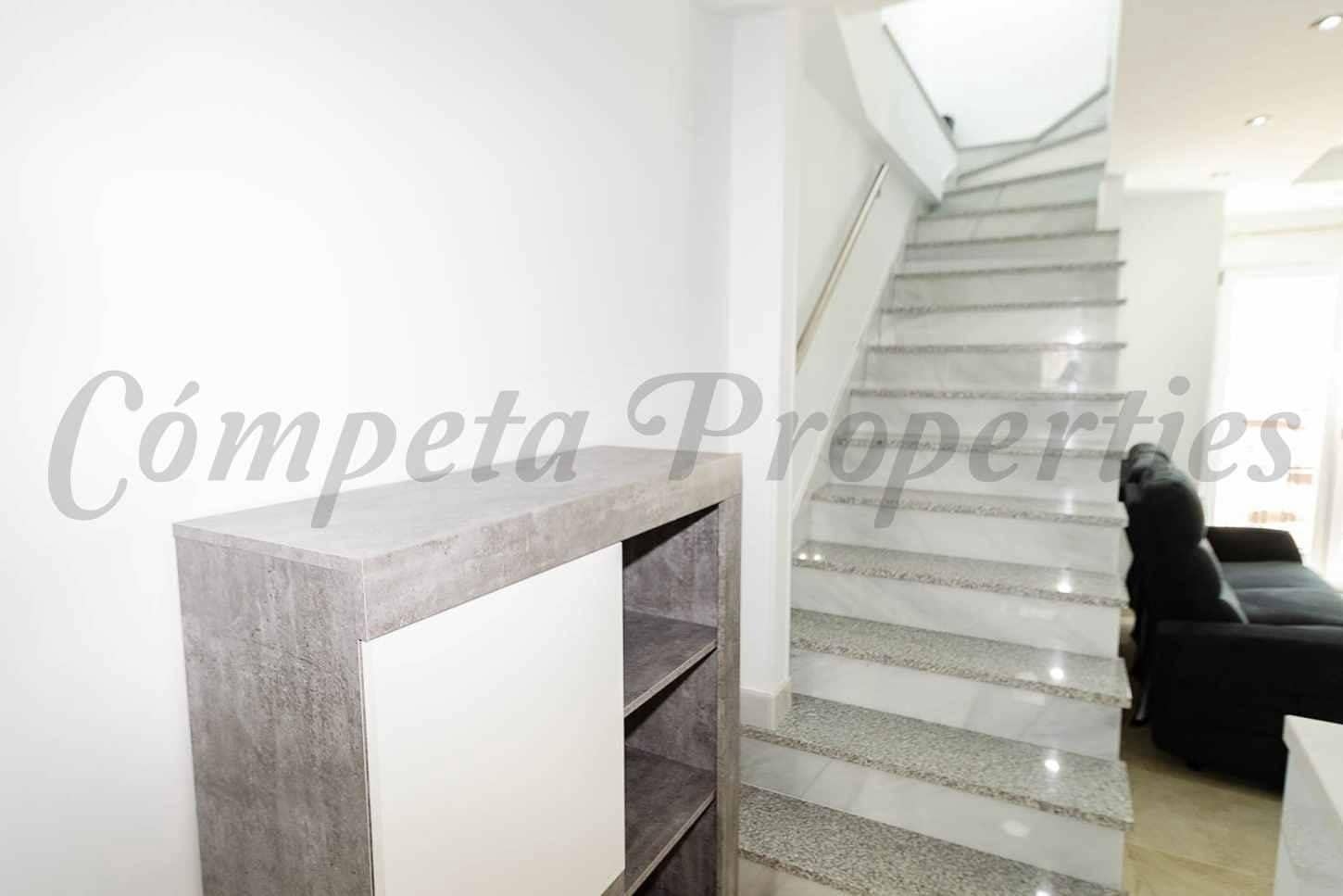 1 soveværelse Lejlighed til leje i Competa - € 950 (Ref: 10075698)