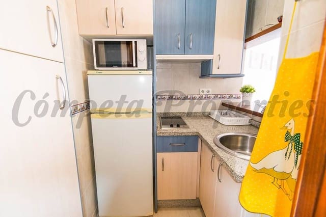 2 soverom Leilighet til leie i Torrox-Costa, Torrox med svømmebasseng - € 660 (Ref: 10075701)