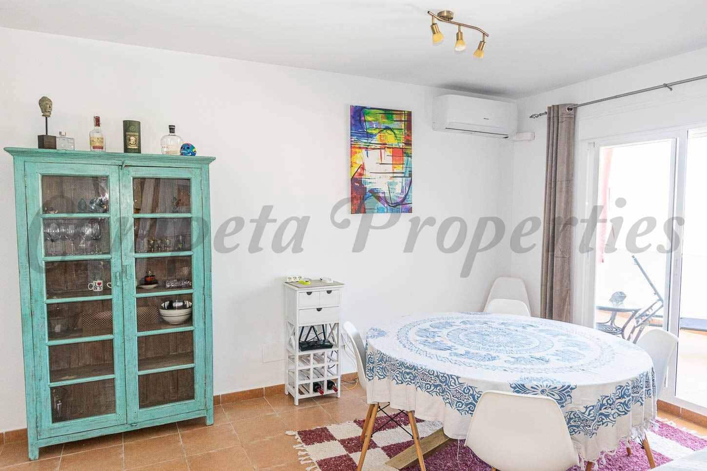 2 makuuhuone Huoneisto lomavuokrausta paikassa Competa mukana uima-altaan 
autotalli - 750 € (Ref: 10075702)