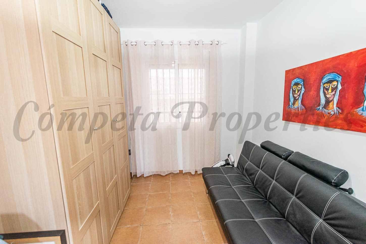 2 makuuhuone Huoneisto lomavuokrausta paikassa Competa mukana uima-altaan 
autotalli - 750 € (Ref: 10075702)