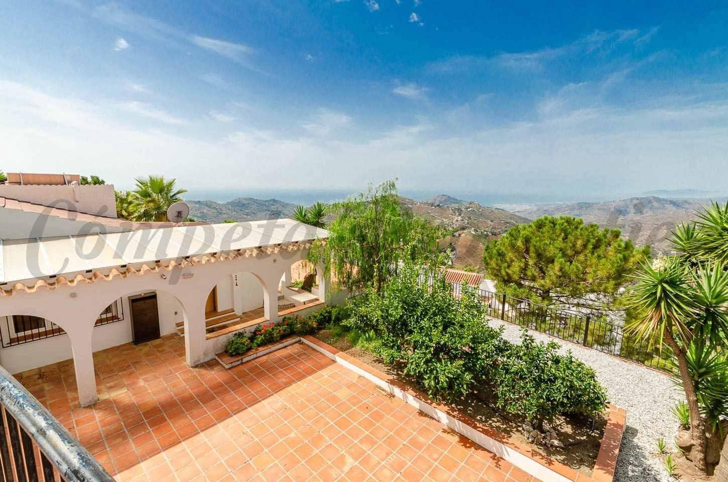Finca/Casa Rural de 3 habitaciones en Cómpeta en venta - 430.000 € (Ref: 10075704)