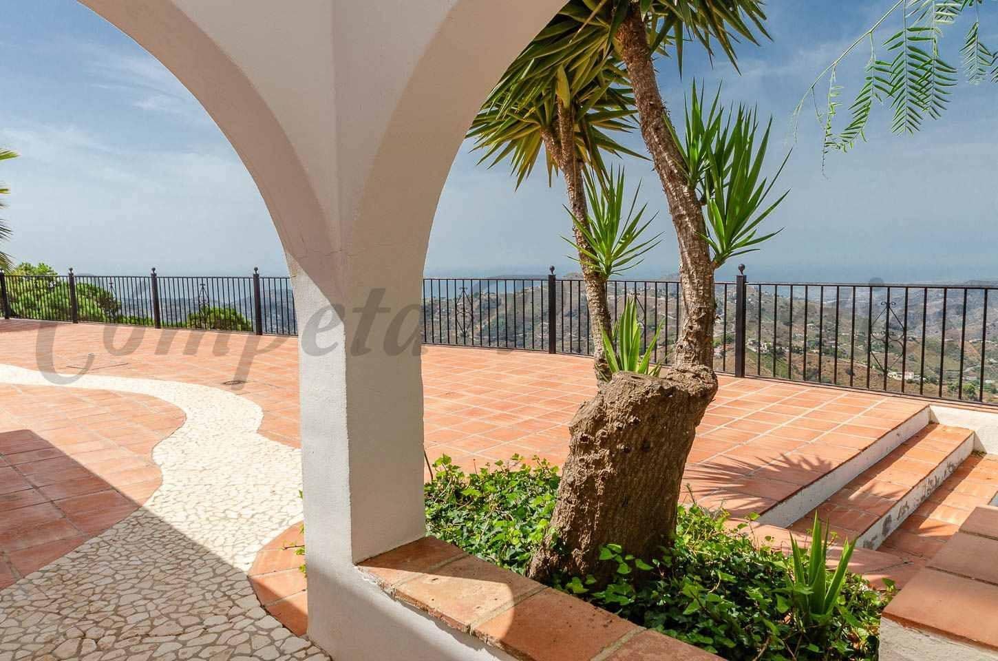 Finca/Casa Rural de 3 habitaciones en Cómpeta en venta - 430.000 € (Ref: 10075704)