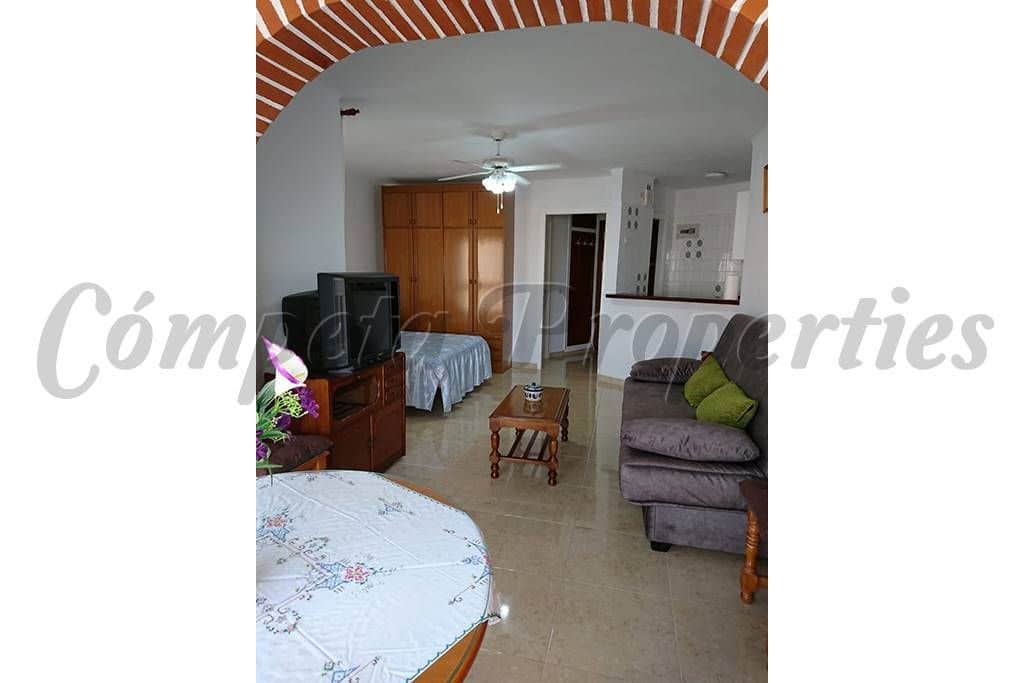 1 quarto Apartamento para arrendar em Torrox-Costa com piscina - 650 € (Ref: 10075707)