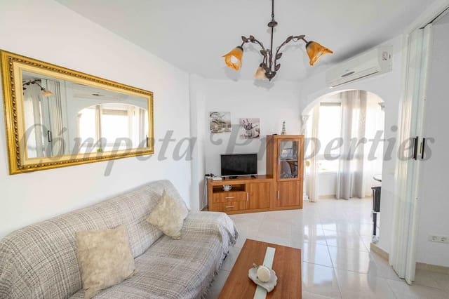 1 sovrum Lägenhet att hyra i Centro Internacional, Torrox med pool - 750 € (Ref: 10075708)