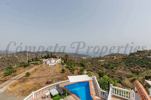 3 quarto Quinta/Casa Rural para venda em Torrox Pueblo, Torrox com piscina garagem - 290 500 € (Ref: 10075710)