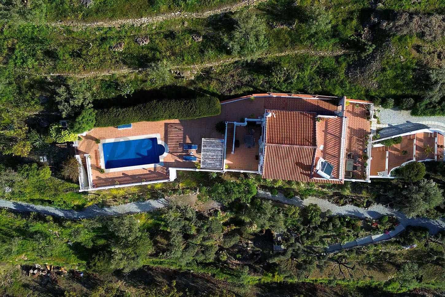 5 soveværelse Finca/Landehus til salg i Torrox med swimmingpool garage - € 460.000 (Ref: 10075711)
