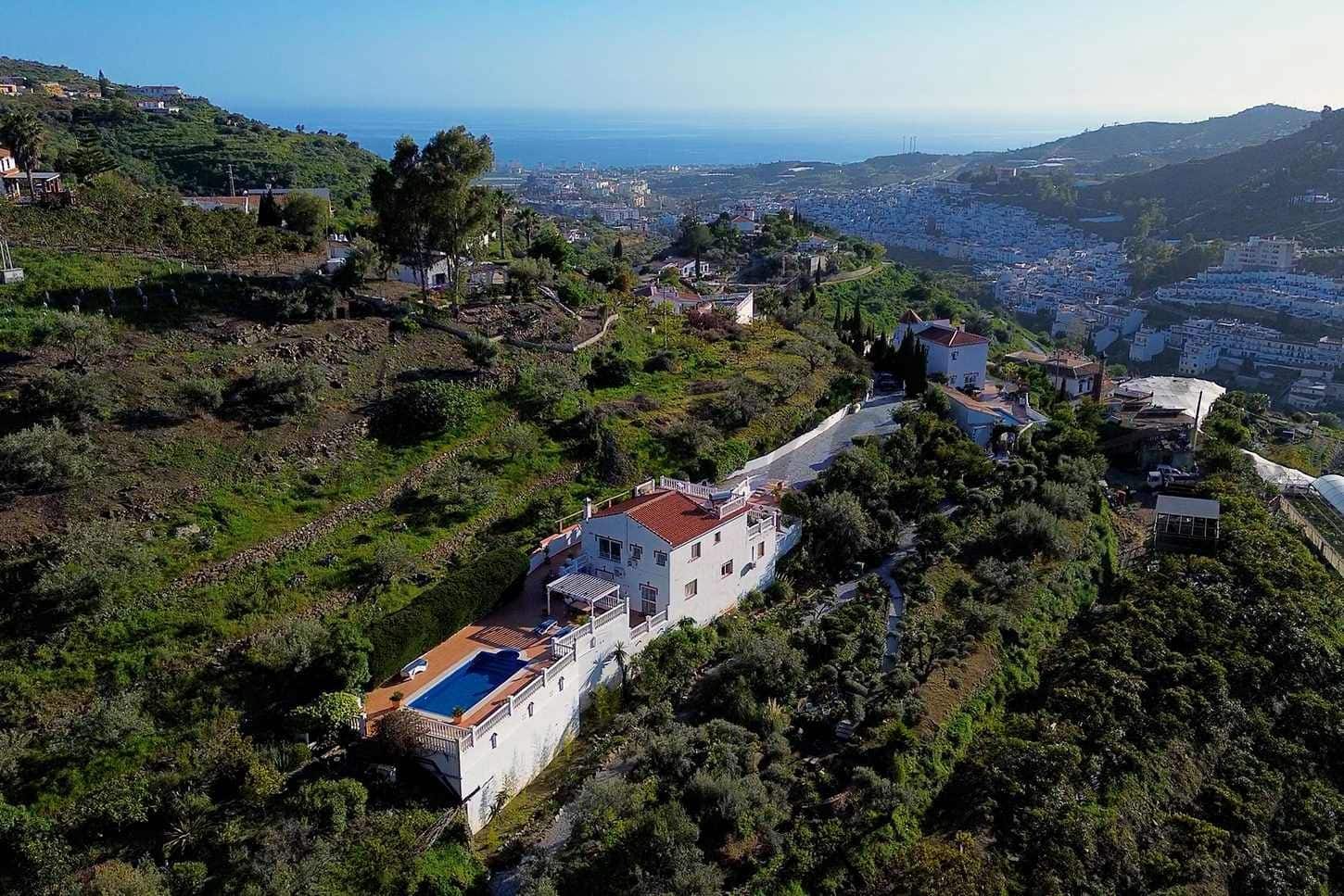 5 soveværelse Finca/Landehus til salg i Torrox med swimmingpool garage - € 460.000 (Ref: 10075711)