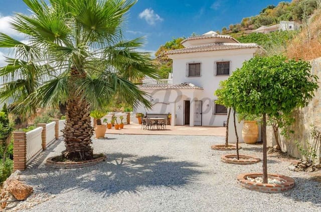 5 sypialnia Finka/Dom wiejski na sprzedaż w Cómpeta z basenem - 720 000 € (Ref: 10075712)