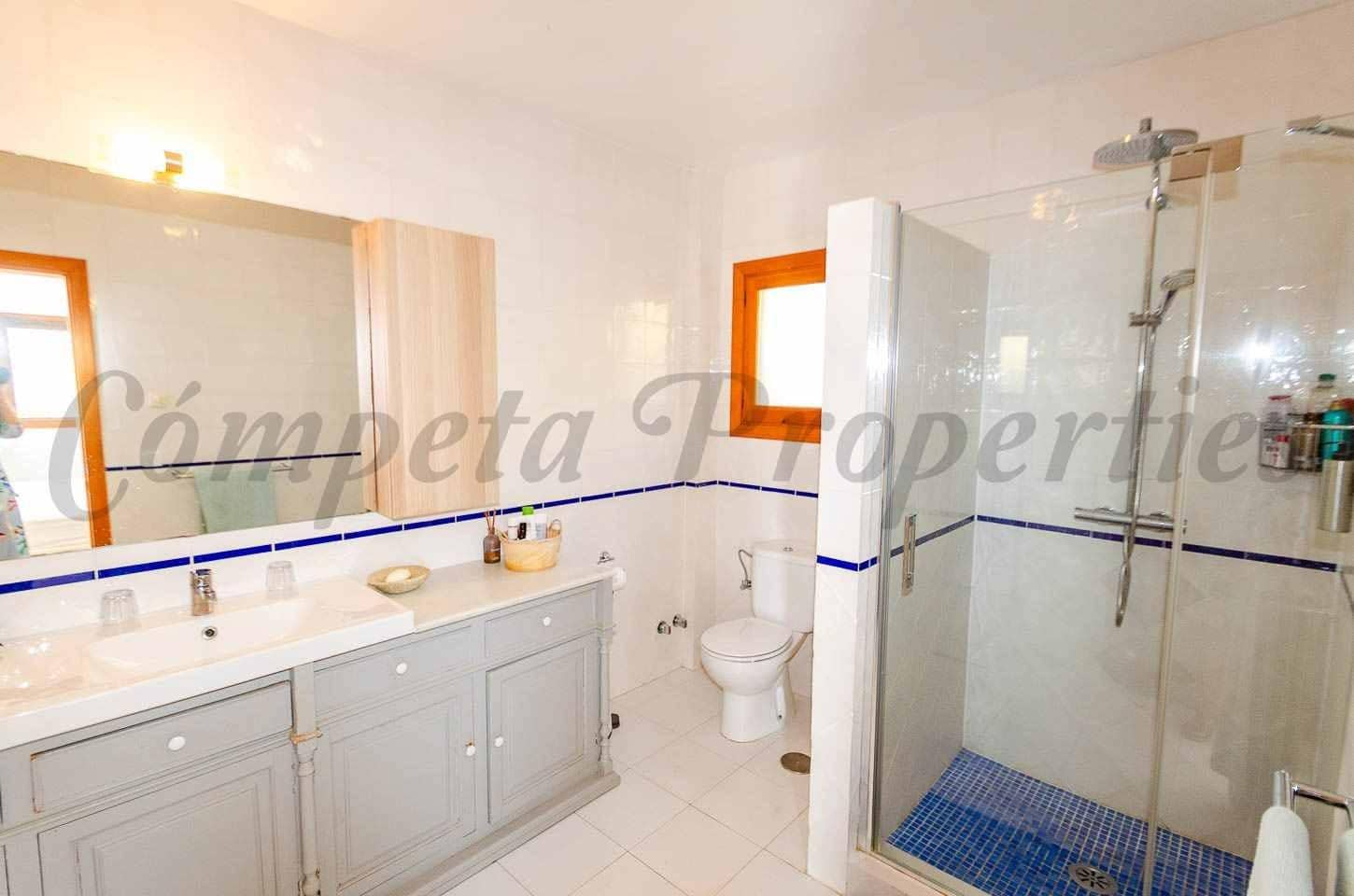 5 sypialnia Finka/Dom wiejski na sprzedaż w Competa z basenem - 720 000 € (Ref: 10075712)