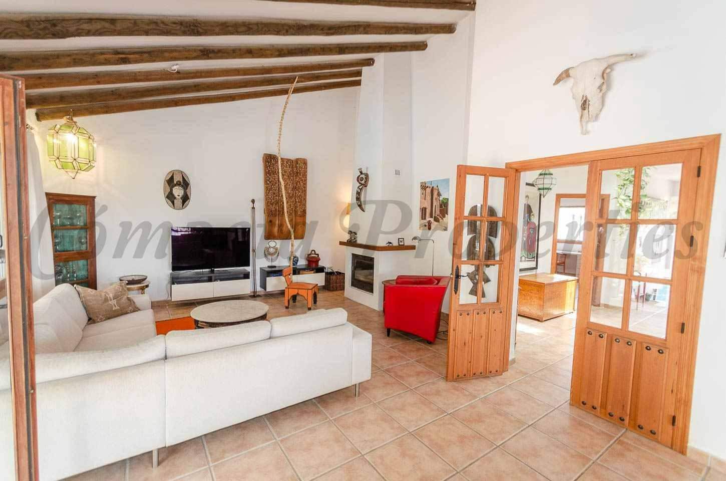 5 sypialnia Finka/Dom wiejski na sprzedaż w Competa z basenem - 720 000 € (Ref: 10075712)