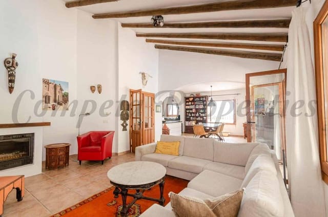 5 sypialnia Finka/Dom wiejski na sprzedaż w Cómpeta z basenem - 720 000 € (Ref: 10075712)