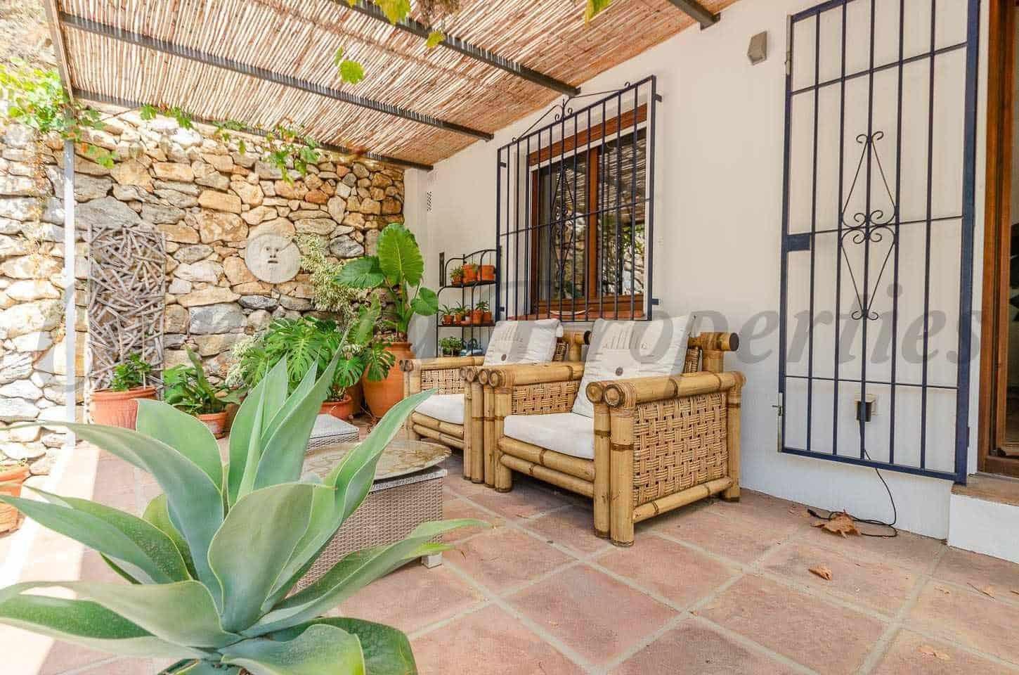 5 sypialnia Finka/Dom wiejski na sprzedaż w Competa z basenem - 720 000 € (Ref: 10075712)